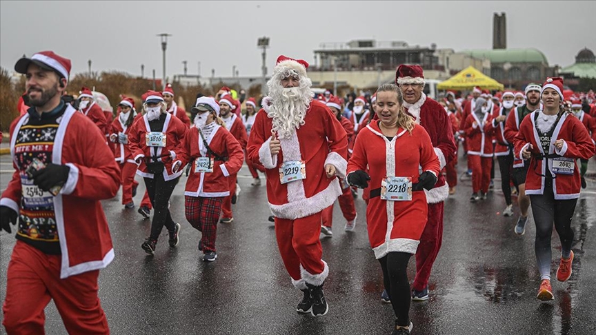 ABD de geleneksel  Noel Baba Koşusu  yapıldı