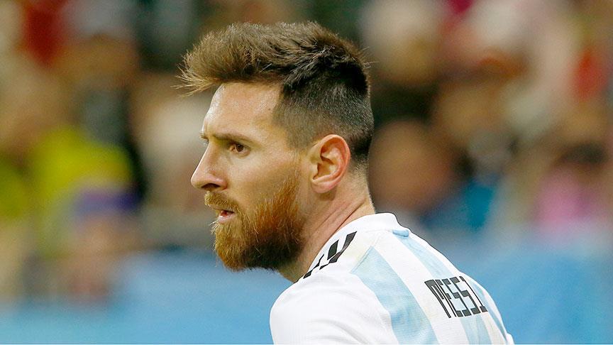 Lionel Messi, El Clasico yu kaçıracak