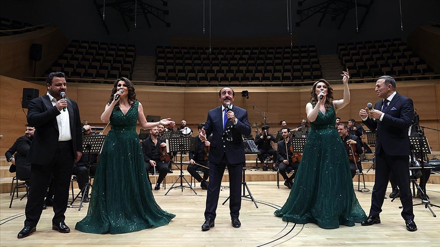Türkiye Azerbaycan Dostluk Konseri verildi