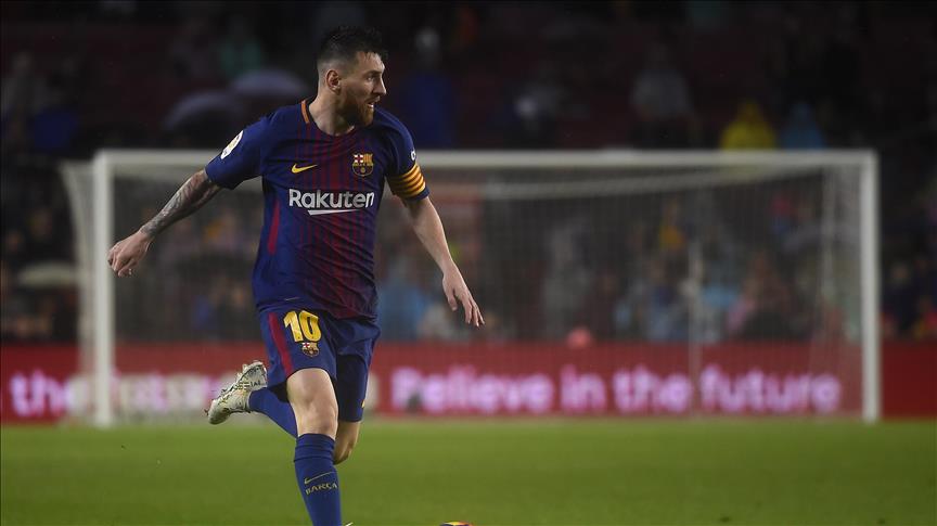 Barcelona nın kaptanı Messi oldu