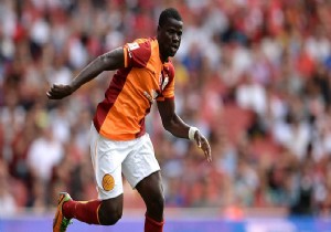 Sunderland Eboue ile anlaştı!