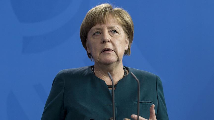 Merkel den İsrail eleştirisi!