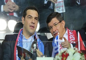 Davutoğlu ve Çipras maçı birlikte izledi!