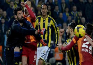 İşte dev derbi maçının kadroları!