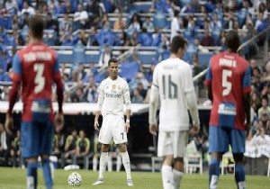 Real Madrid 3 puanı 3 golle aldı!