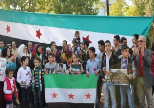  Rusya  saldırıları protesto edildi!
