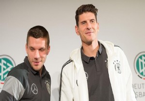 Derbinin kilit isimleri Podolski ve Gomez!