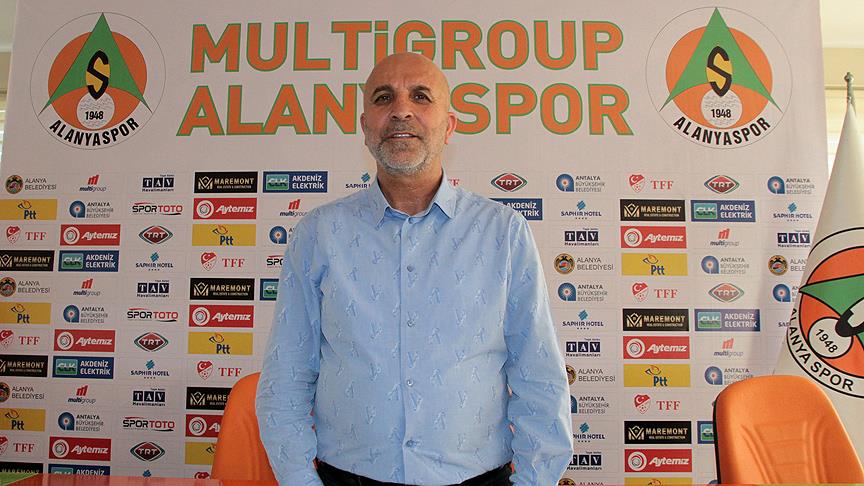 M.Alanyaspor hocası: