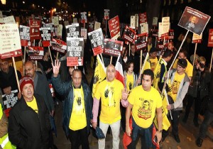 İngiltere de Sisi protestosu!