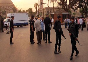 Darbe karşıtı 19 kişiye gözaltı!