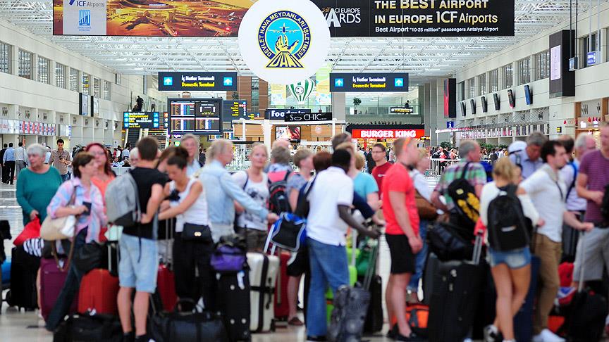 Rus turistler Türkiye sevinci yaşıyor!