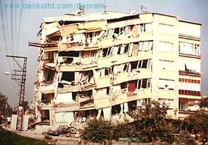Hindistan da 5,9 Büyüklüğünde Deprem