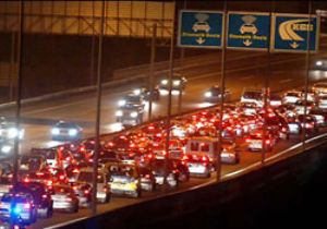 Köprüler ve Otoyollar Para Bastı