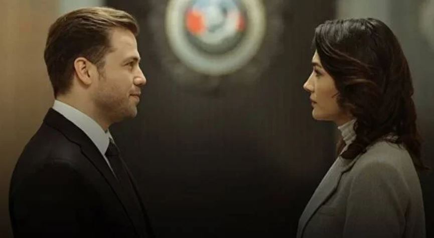 Aybüke Pusat ın yerine o oyuncuya teklif gitti