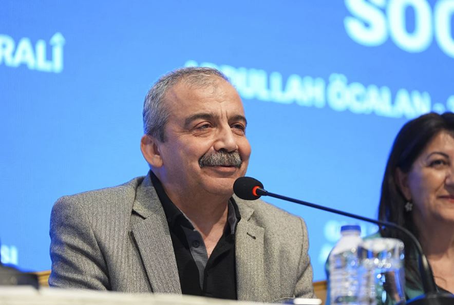 Sırrı Süreyya Önder in vasiyeti açıklandı