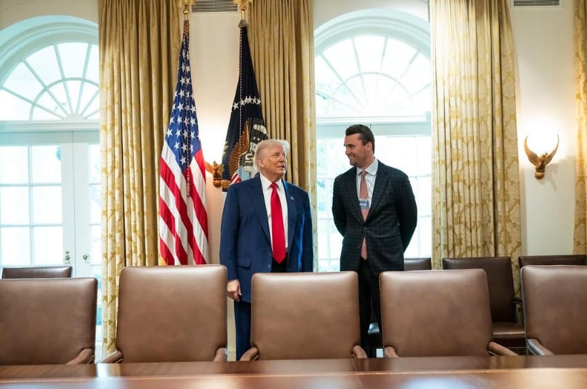Trump, hayatını kaybeden Charlie Kirk’e madalya vereceğini açıkladı