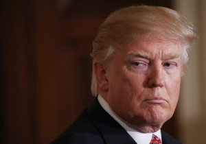 Trump tan  Kapatırım  tehdidi