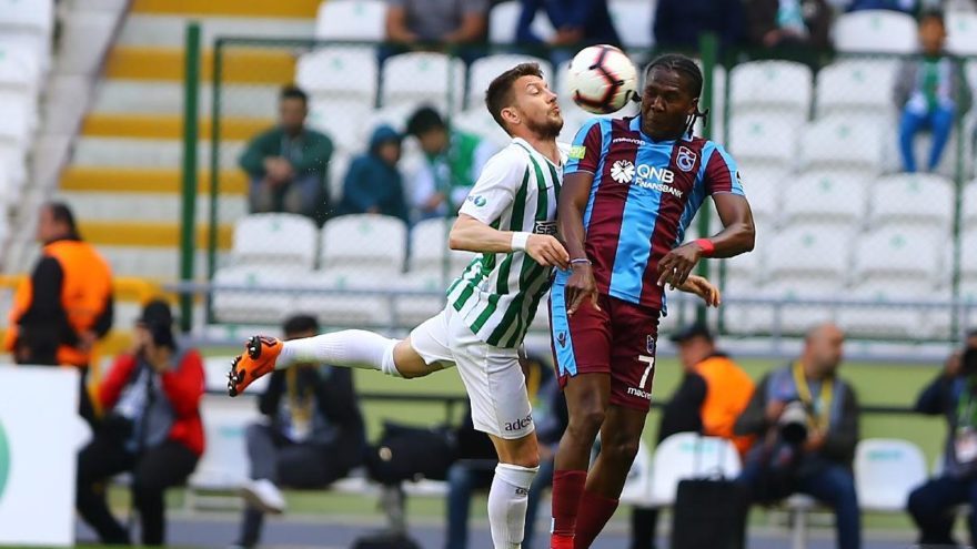 Trabzonspor, Konya da puan bıraktı