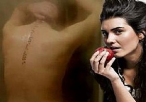 Tuba Büyüküstün ün dövme sırrı