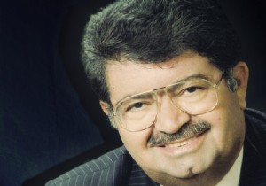 Atık metal ve hurdalardan Turgut Özal heykeli!
