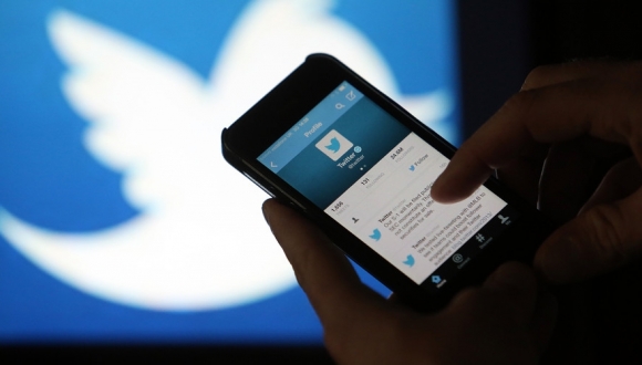 Twitter’dan  tweet’i gizle  seçeneği