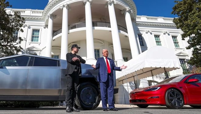 Musk ın döşediği internet Beyaz Saray da paniğe sebep oldu