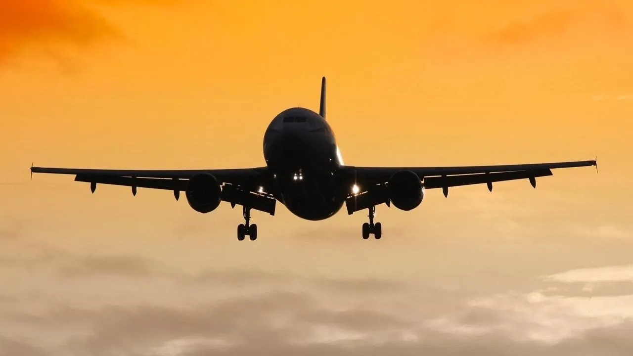 Türkiye de 11 ayda hava yolunu kullanan yolcu sayısı açıklandı