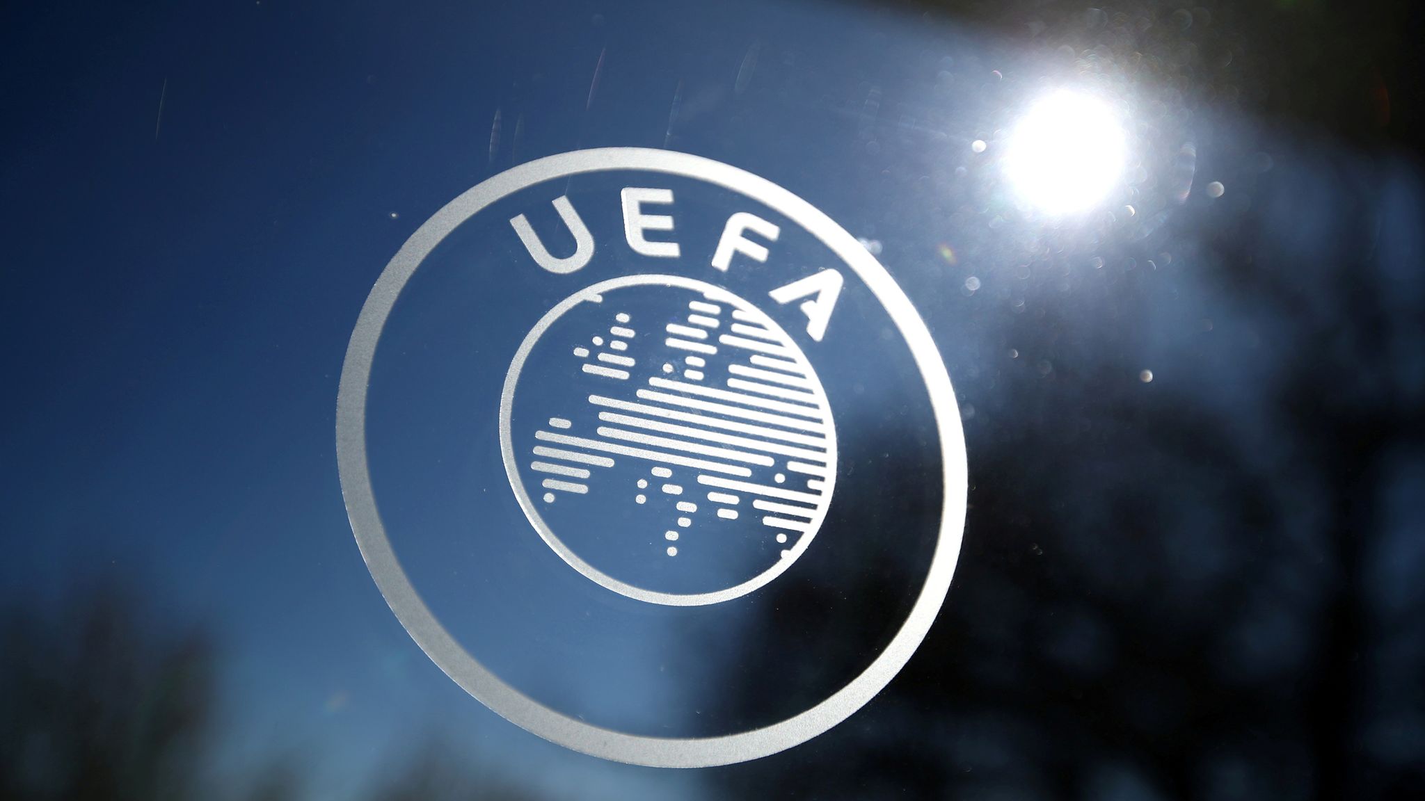 UEFA dan deprem bölgesi için dev bağış