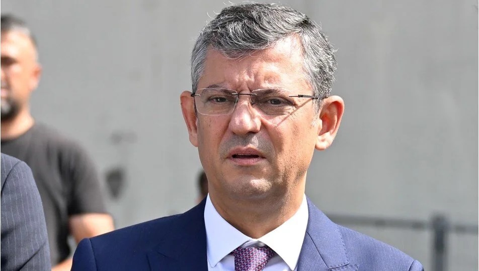 Özel den açıklama: Karar hukuki değil siyasi!