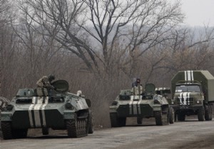 Ukrayna ordusu ağır silahlarını geri çekiyor!