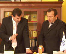 AK PARTİ Lİ BAŞKAN GÖREVDEN ALINDI