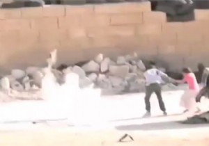 Kızkardeşini keskin nişancı ateşinden kurtardı!