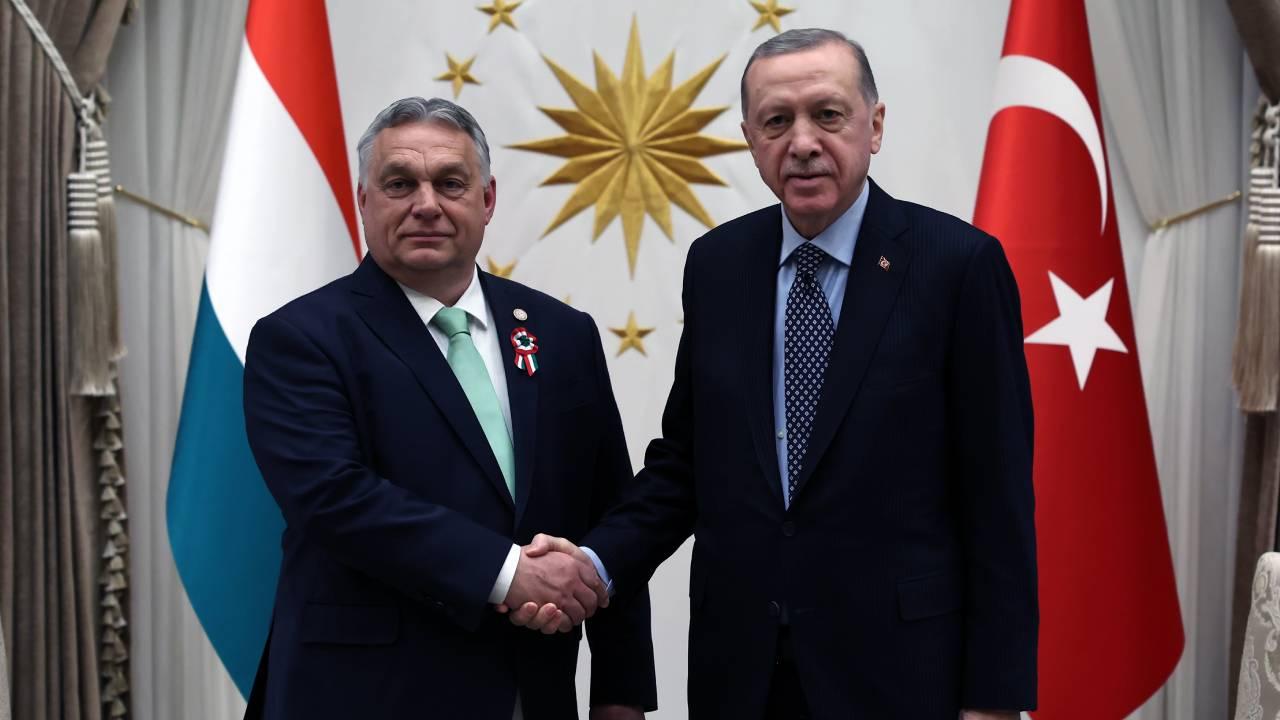 Erdoğan ile Oban arasında görüşme