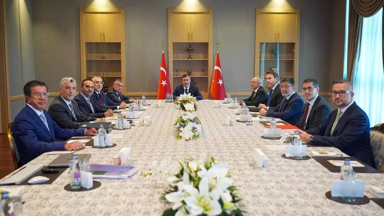 EKK dan enflasyon mesajı