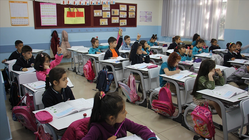 MEB den ara tatil kararı