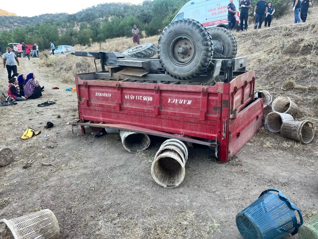 Balıkesir de traktör faciası