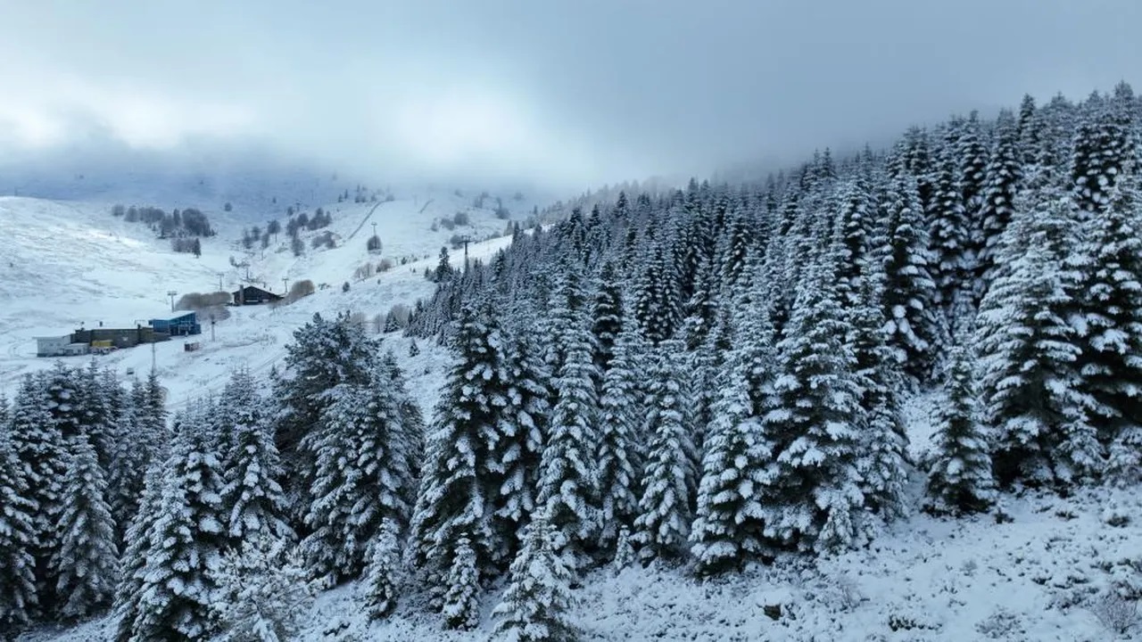 Uludağ da beyaz örtü yükseliyor