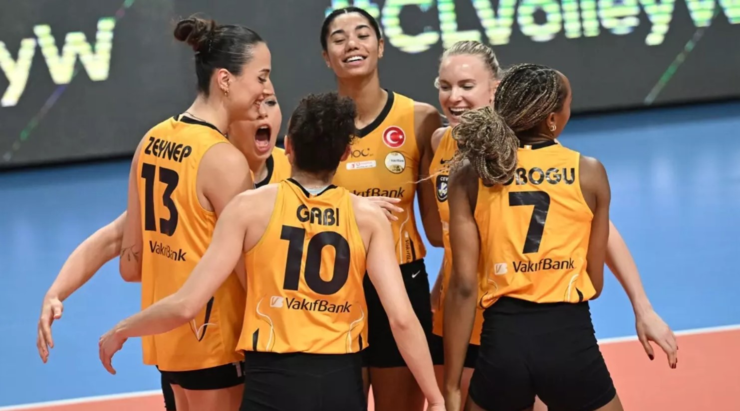 Vakıfbank, Sport Center ı rahat geçti