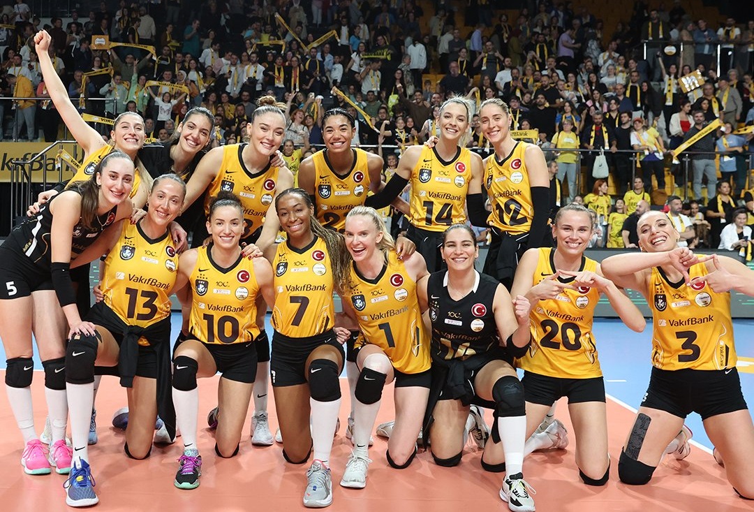 Son şampiyon VakıfBank tan CEV Şampiyonlar Ligi nde net galibiyet!