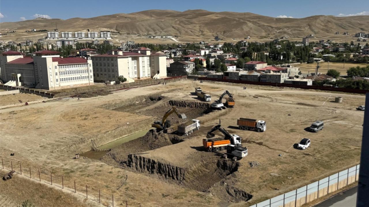 Van da şehir hastanesi için çalışmalar başladı