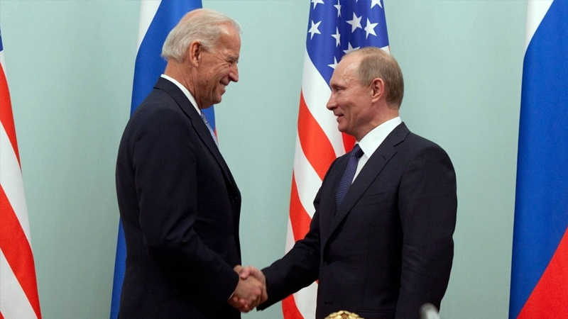 Biden ve Putin in gündeminde Ukrayna var!