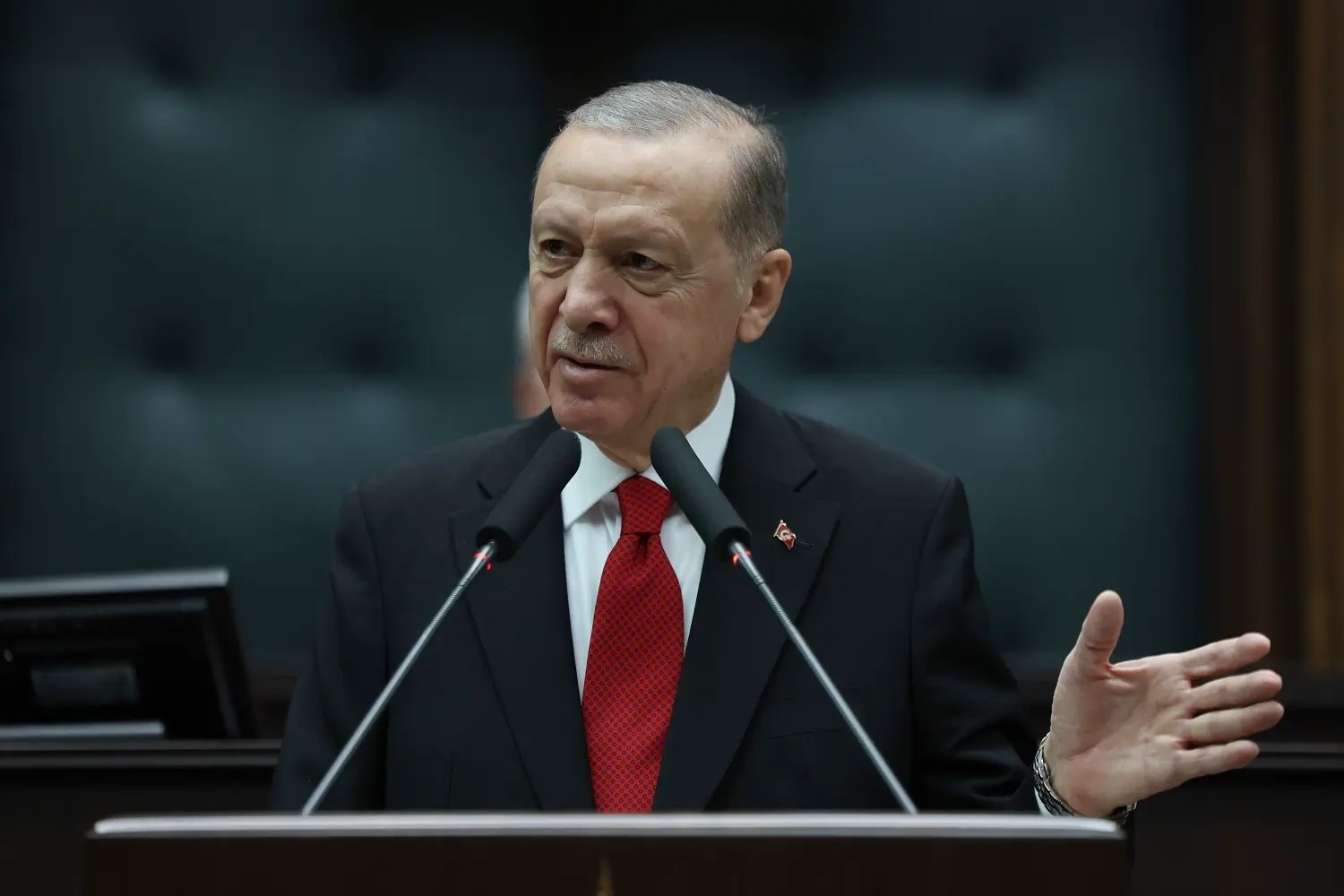 5 ülkenin büyükelçisini kabul edecek