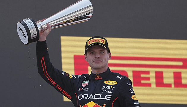 Verstappen birinciliği kaptırmadı!