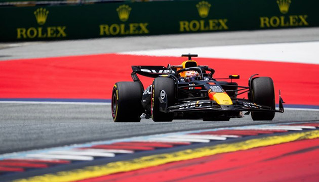 F1 Avusturya da galip Verstappen
