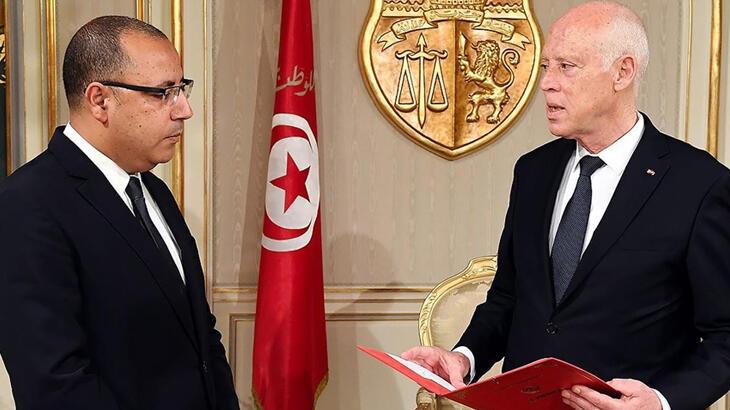 Tunus başbakanı görevden alındı