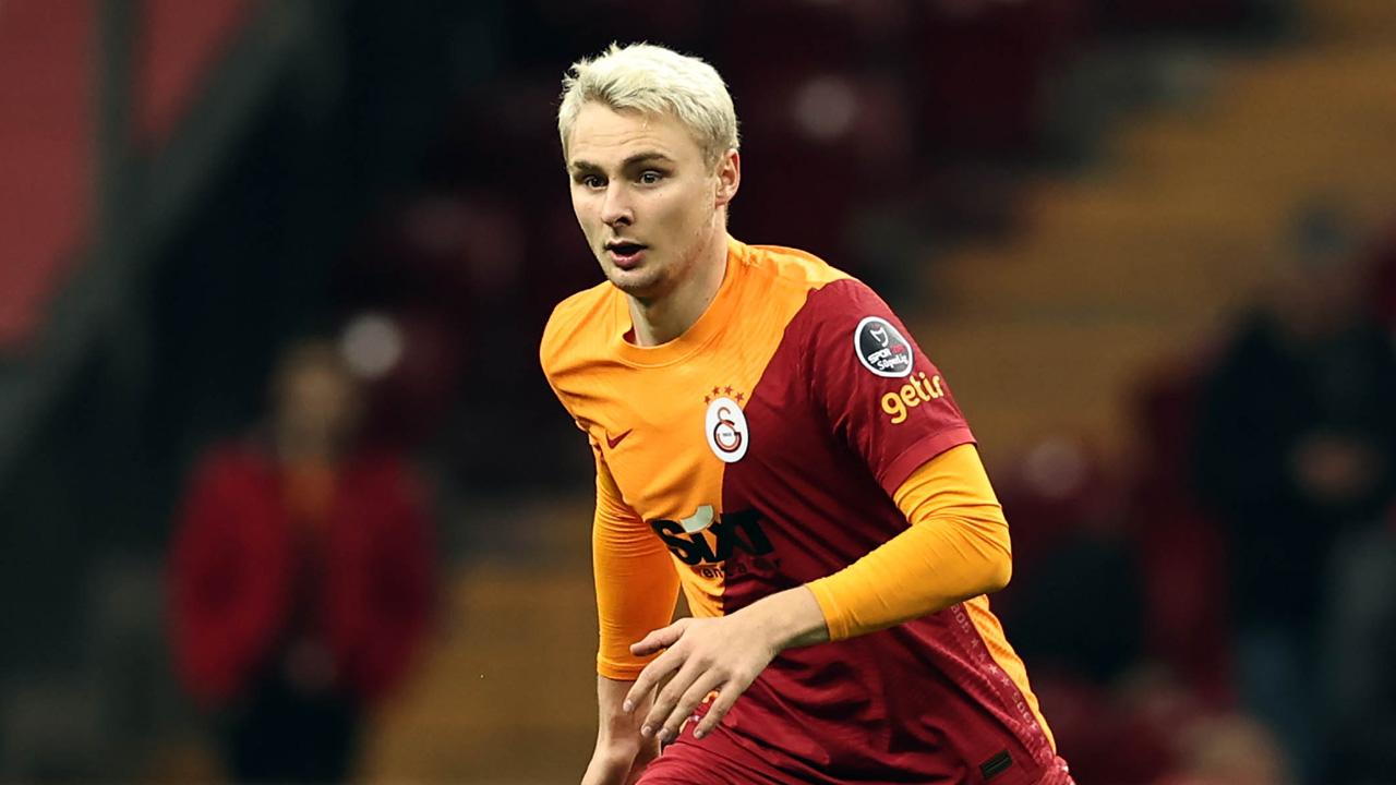 İtalyanlar Victor Nelsson a kancayı taktı! Galatasaray a büyük piyango