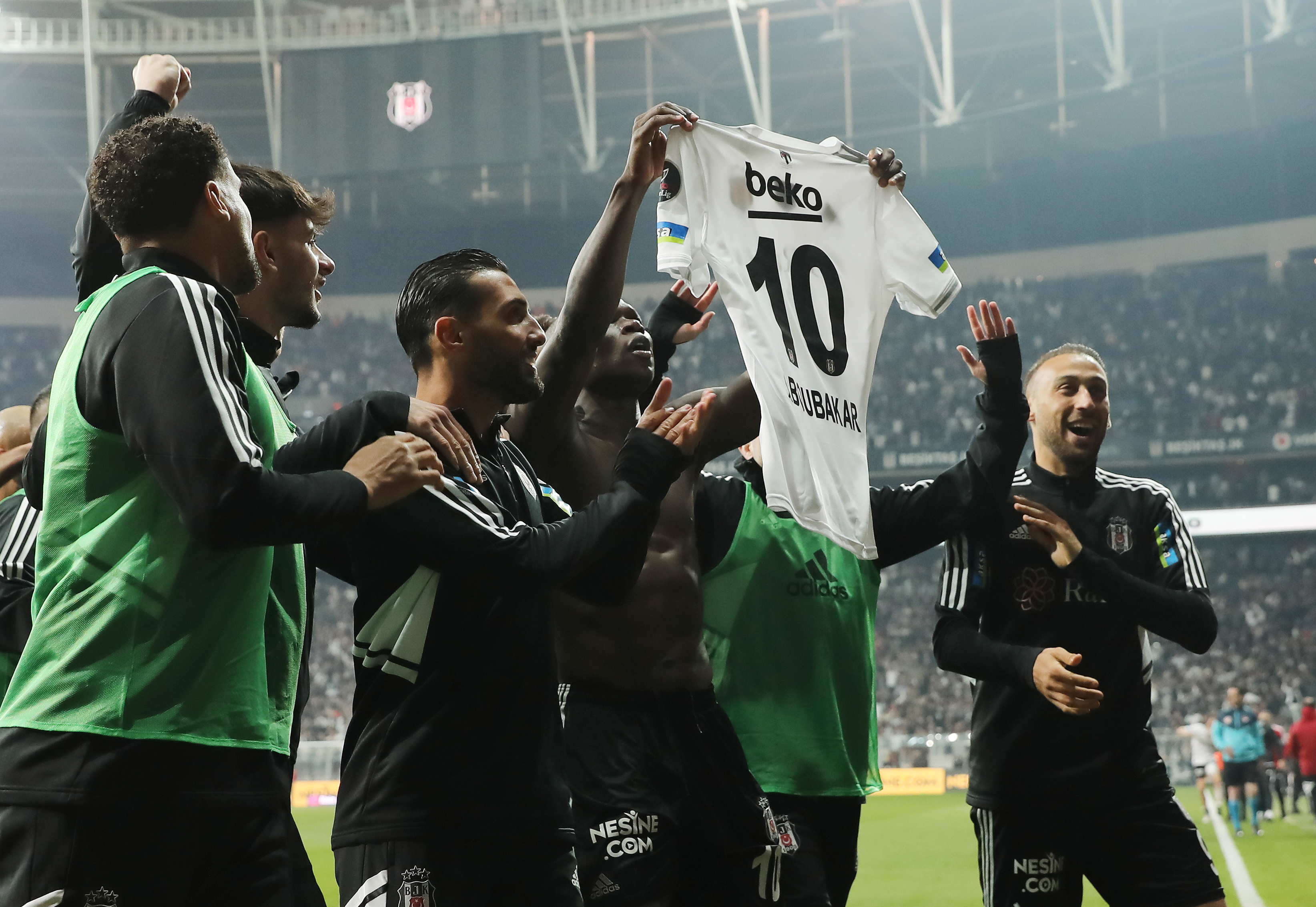 Beşiktaşlı Aboubakar dan önemli mesajlar