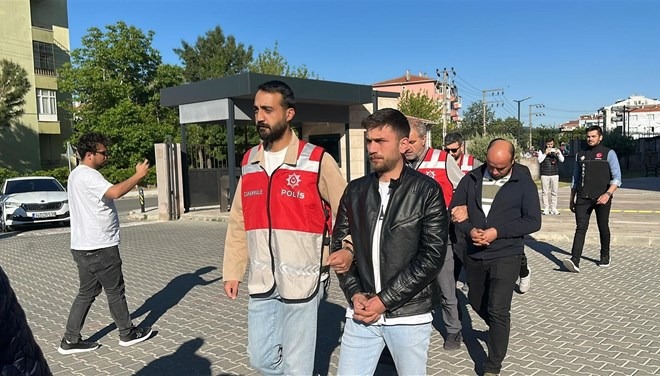 Emekli öğretmeni kandırdılar! 25 milyon liralık dolandırıcılık...