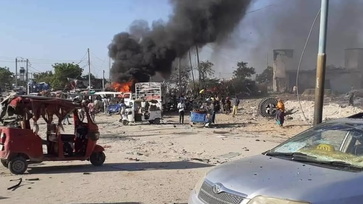 Somali de bombalı saldırı: Çok sayıda ölü var!
