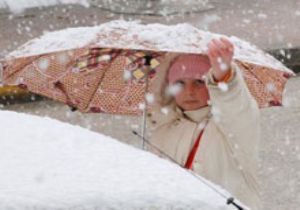 Kışlıklarınızı Kaldırmayın... KAR GELİYOR